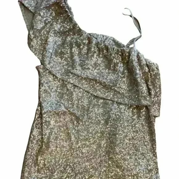 BB Dakota Women's Medium M Sequin One Shoulder Shirt NWT - Picture 2 of 3